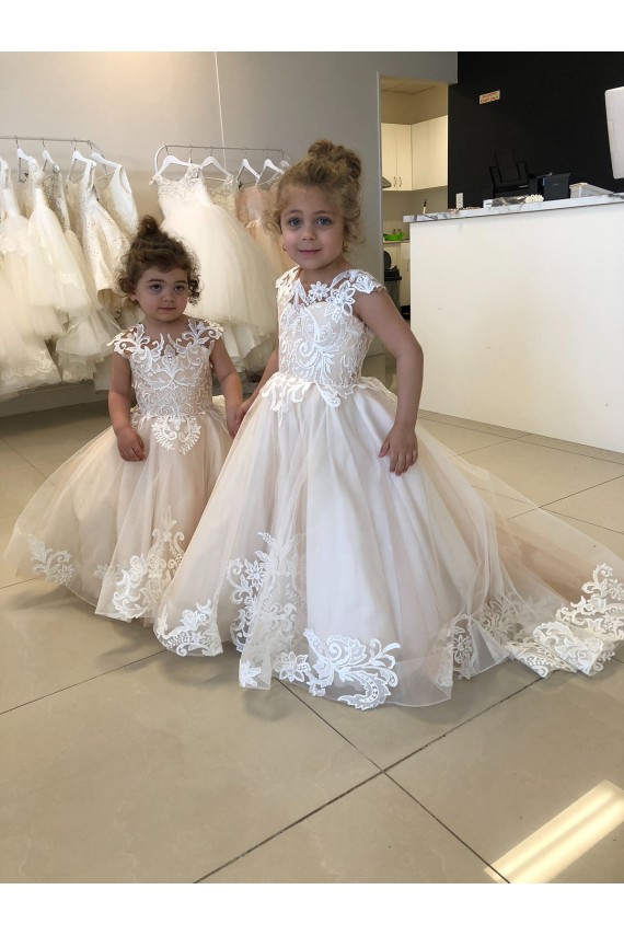 Cheap Ivory Ball Gown Chapel Train Sleeveless V-Back Flower Girl Dress UK