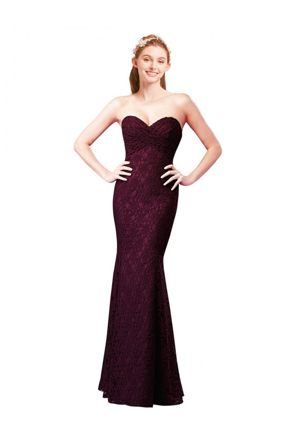 Cheap Fitted Long Lace Bridesmaid Dress with Sweetheart Neckline UK